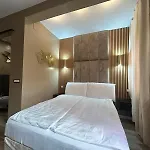 Πανσιόν Trento Best Home 3*