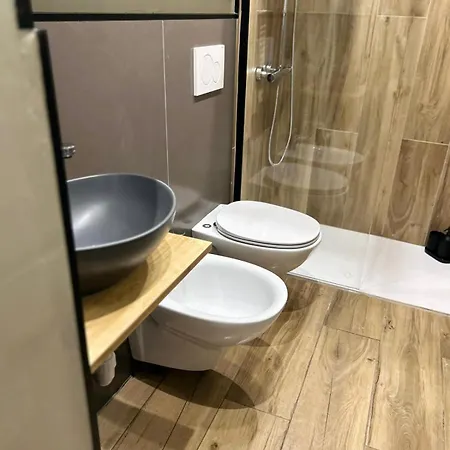 Trento Best Home 3* トレント