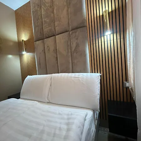 Trento Best Home 3* トレント